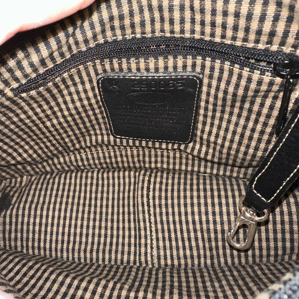 Brighton Vintage Black Leather Shoulder Bag - Picture 8 of 11